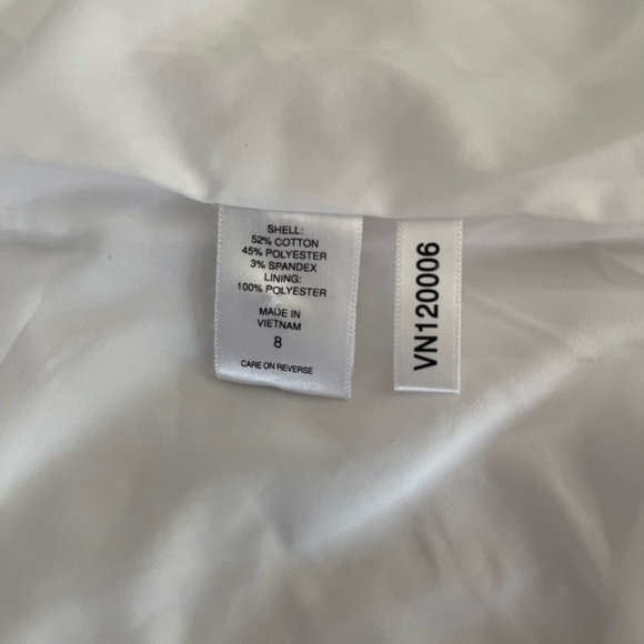 7th Ave NY & Co Crop 2 Button Short Sleeve Jacket Wooden Accent Fake Pockets - Picture 7 of 7